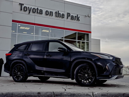 used 2023 Toyota Highlander car, priced at $50,995