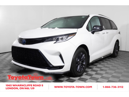 used 2025 Toyota Sienna car, priced at $74,998