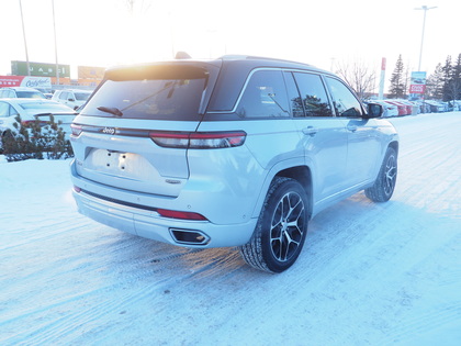 used 2022 Jeep Grand Cherokee car, priced at $53,900