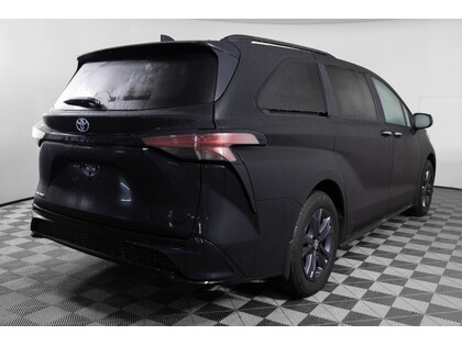 used 2025 Toyota Sienna car, priced at $74,998