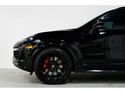 used 2016 Porsche Cayenne car, priced at $28,900