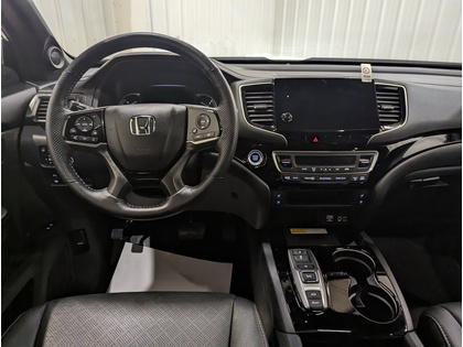 used 2022 Honda Passport car, priced at $45,558