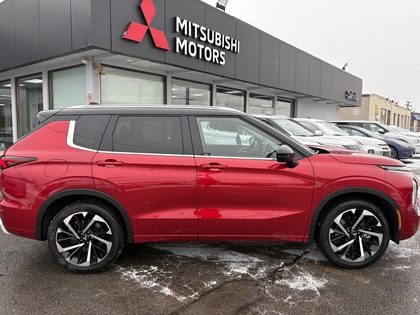 used 2024 Mitsubishi Outlander car, priced at $39,950