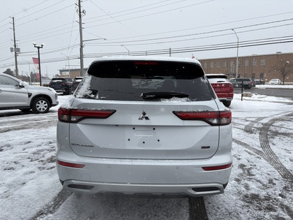 used 2024 Mitsubishi Outlander car, priced at $36,950