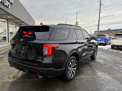 used 2024 Ford Explorer car, priced at $53,950