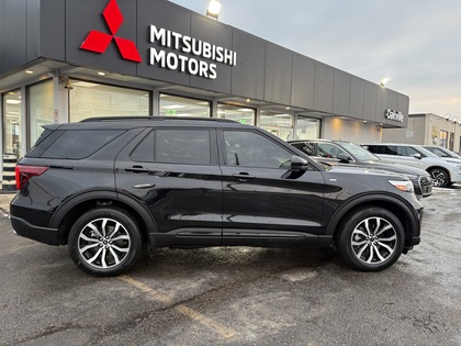 used 2024 Ford Explorer car, priced at $53,950