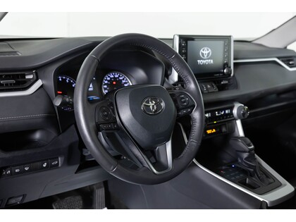 used 2020 Toyota RAV4 car, priced at $31,998