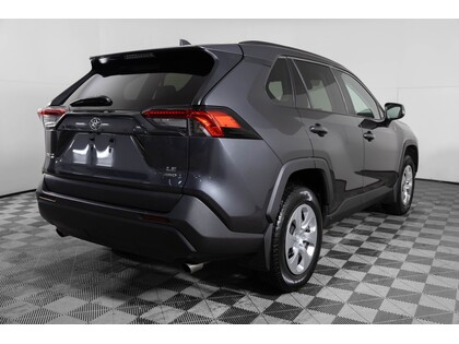 used 2020 Toyota RAV4 car, priced at $27,998