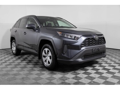 used 2020 Toyota RAV4 car, priced at $27,998