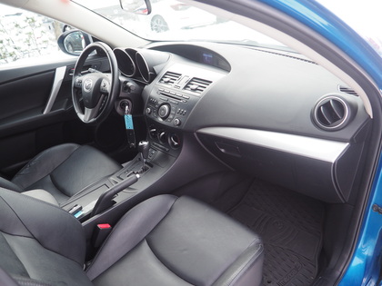 used 2013 Mazda Mazda3 car, priced at $11,900