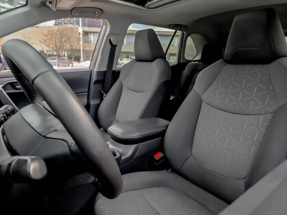 used 2020 Toyota RAV4 car, priced at $28,595