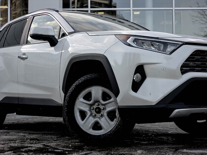 used 2019 Toyota RAV4 car, priced at $31,995