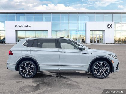 used 2024 Volkswagen Tiguan car, priced at $43,001