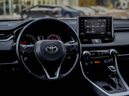 used 2020 Toyota RAV4 car, priced at $28,595