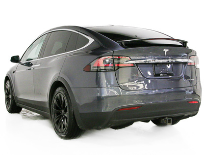 used 2021 Tesla Model X car, priced at $71,900