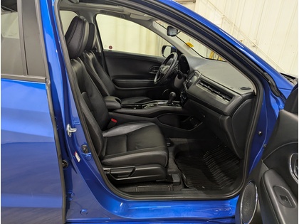 used 2022 Honda HR-V car, priced at $32,405