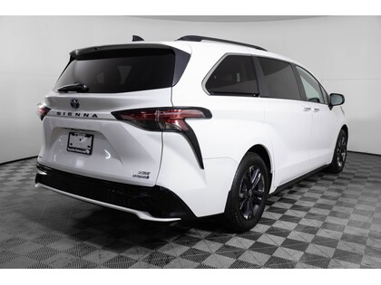 used 2024 Toyota Sienna car, priced at $60,998