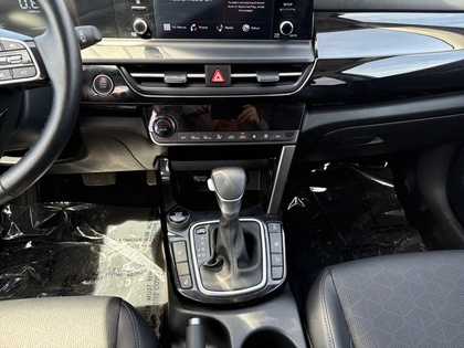 used 2025 Kia Seltos car, priced at $31,995