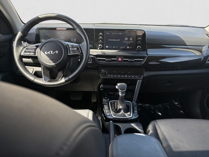 used 2025 Kia Seltos car, priced at $31,995