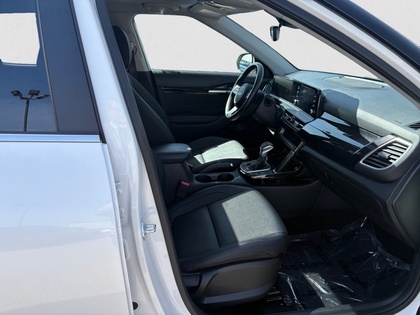 used 2025 Kia Seltos car, priced at $31,995