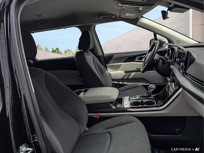 used 2024 Kia Carnival car, priced at $43,261