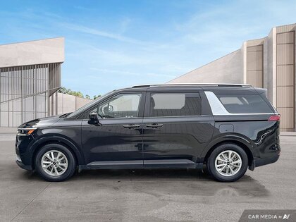 used 2024 Kia Carnival car, priced at $43,261