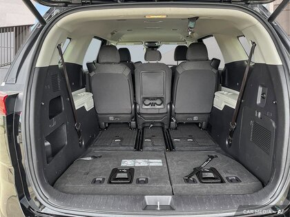 used 2024 Kia Carnival car, priced at $43,261