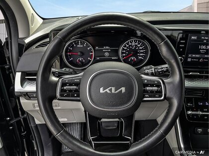 used 2024 Kia Carnival car, priced at $43,261