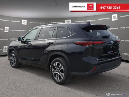used 2024 Toyota Highlander car, priced at $56,995