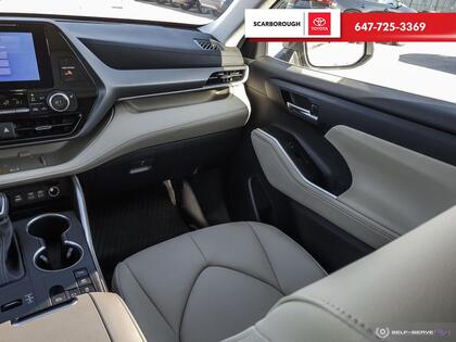 used 2024 Toyota Highlander car, priced at $58,995