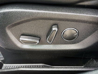 used 2019 Ford Edge car, priced at $20,396