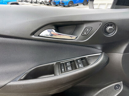 used 2018 Chevrolet Cruze car, priced at $13,614