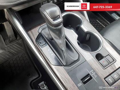 used 2021 Toyota Highlander car, priced at $40,495