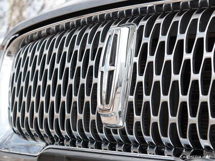 used 2022 Lincoln Corsair car, priced at $37,400