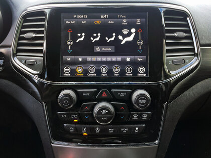 used 2021 Jeep Grand Cherokee car, priced at $32,721