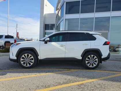 used 2020 Toyota RAV4 car, priced at $30,995