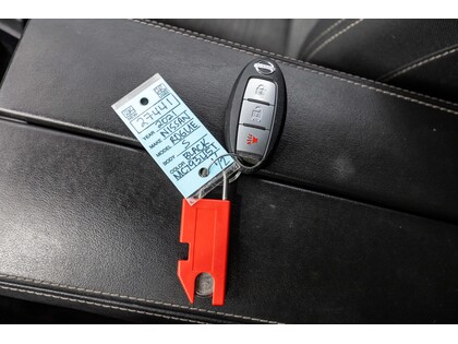 used 2021 Nissan Rogue car, priced at $27,588