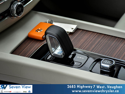 used 2022 Volvo XC60 car, priced at $38,910