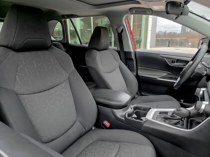 used 2021 Toyota RAV4 car, priced at $29,995