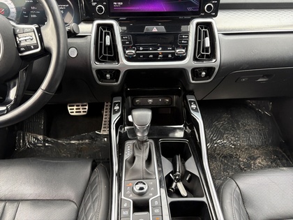 used 2021 Kia Sorento car, priced at $34,495