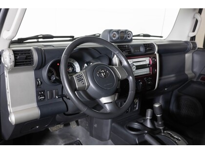 used 2007 Toyota FJ Cruiser car, priced at $22,000