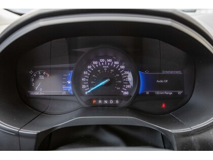 used 2022 Ford Edge car, priced at $32,988