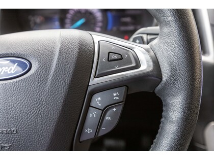 used 2022 Ford Edge car, priced at $32,988