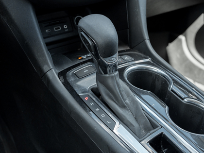 used 2023 Chevrolet Equinox car, priced at $33,513