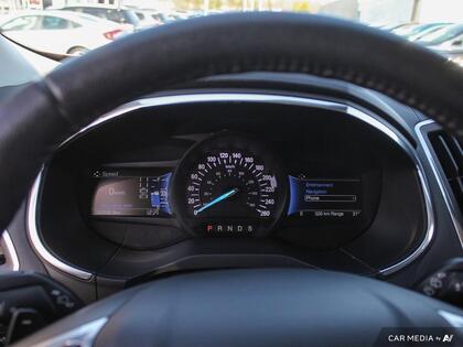 used 2021 Ford Edge car, priced at $28,900