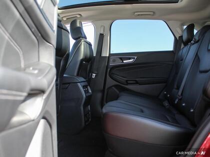used 2021 Ford Edge car, priced at $28,900