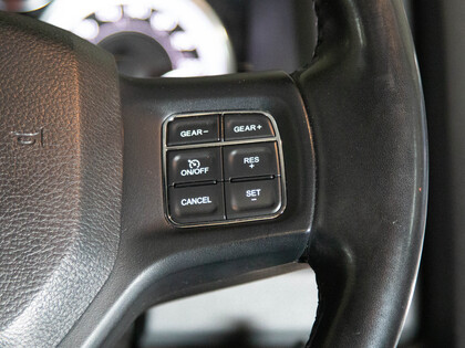 used 2019 Ram 1500 Classic car, priced at $35,900