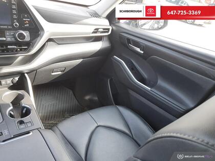 used 2020 Toyota Highlander car, priced at $43,995