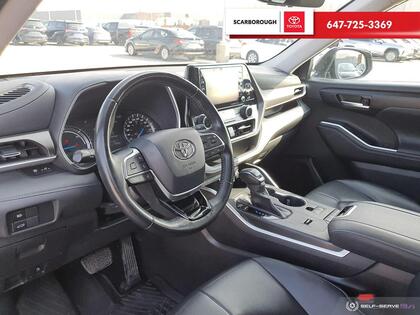 used 2020 Toyota Highlander car, priced at $43,995