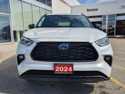 used 2024 Toyota Highlander car, priced at $59,495